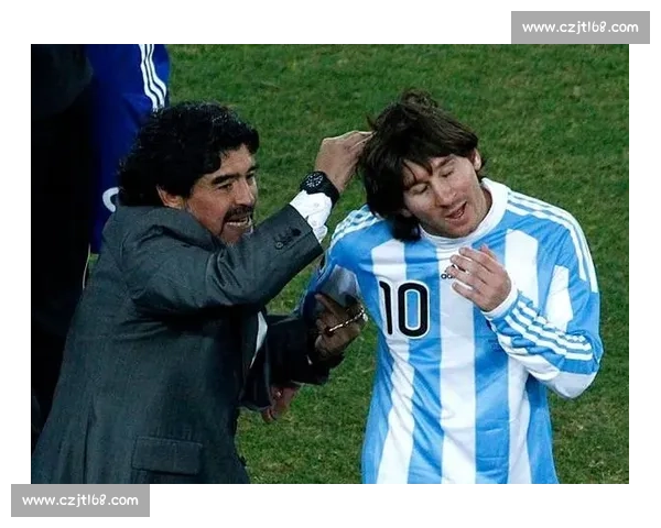 亚马尔取关梅西引争议！致敬马拉多纳被批故意恶心球王