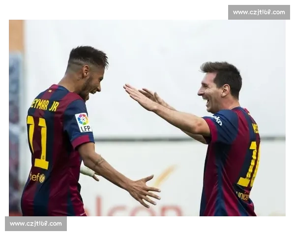 亚马尔取关梅西引争议！致敬马拉多纳被批故意恶心球王